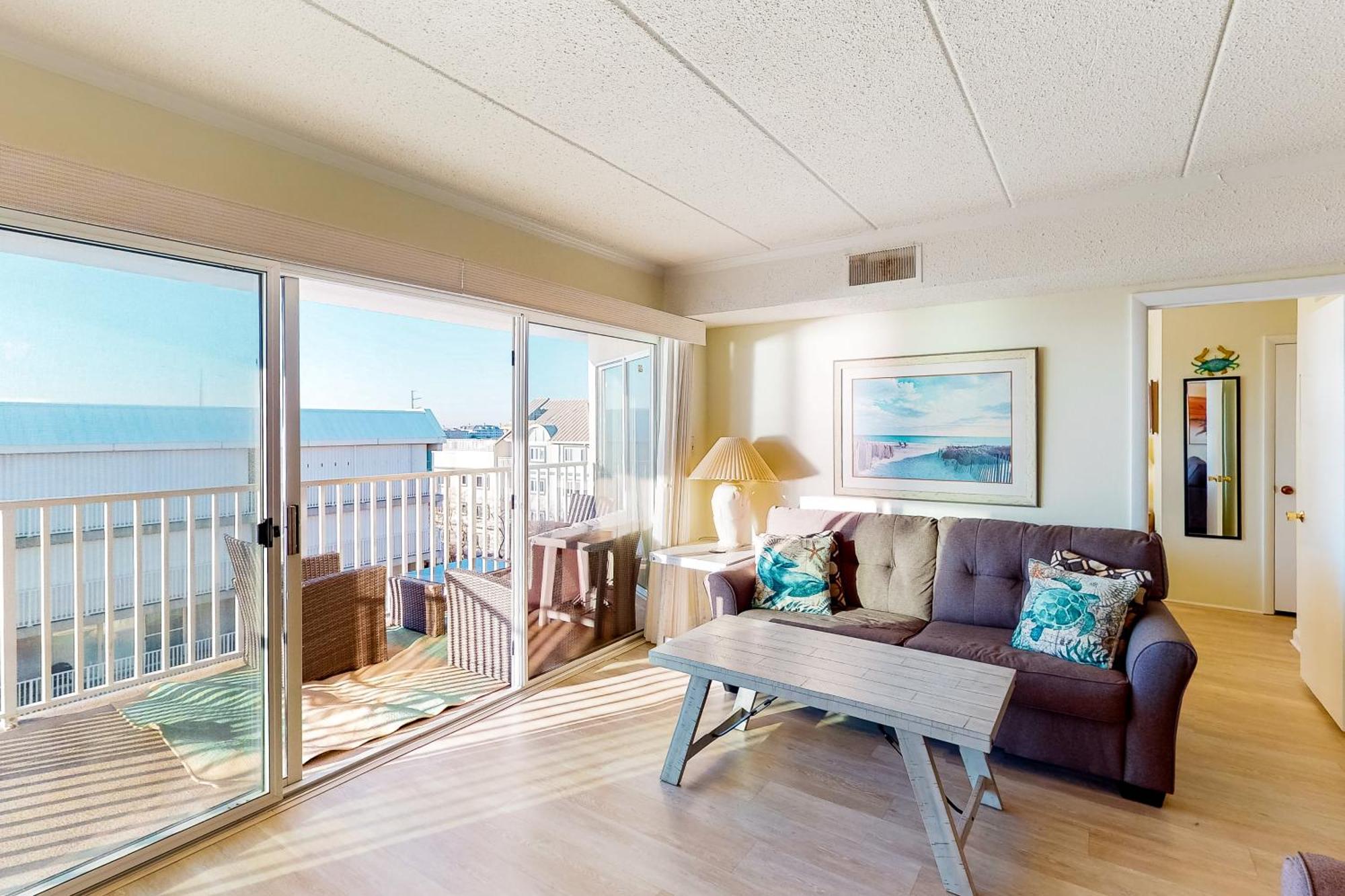 Jamaican Sunshine Ocean City Room photo