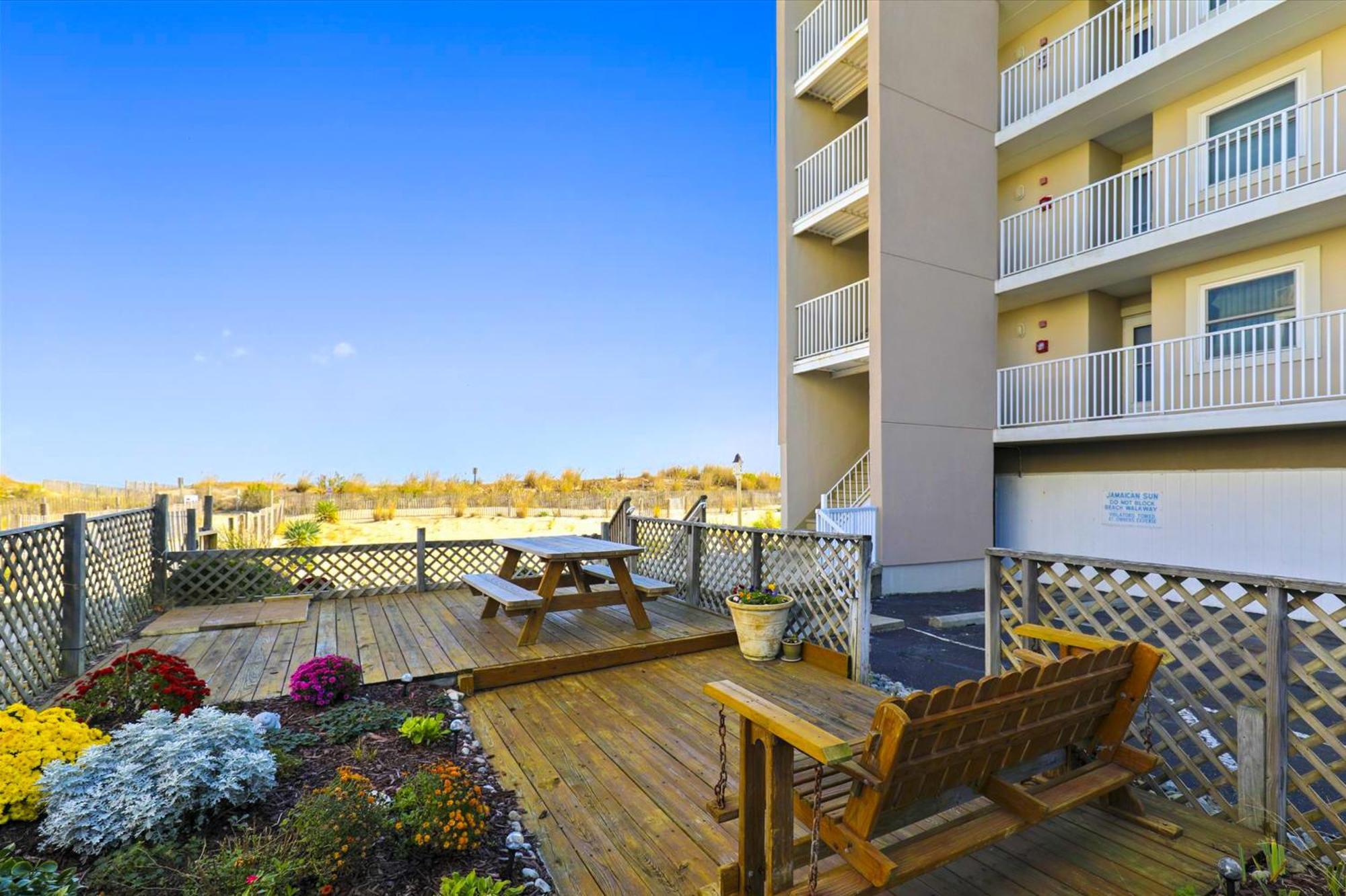 Jamaican Sunshine Ocean City Room photo